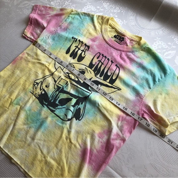 Star Wars Women’s Size S Tie-Dye T-Shirt Short Sleeves “The Child” Printed Tee - Picture 6 of 15